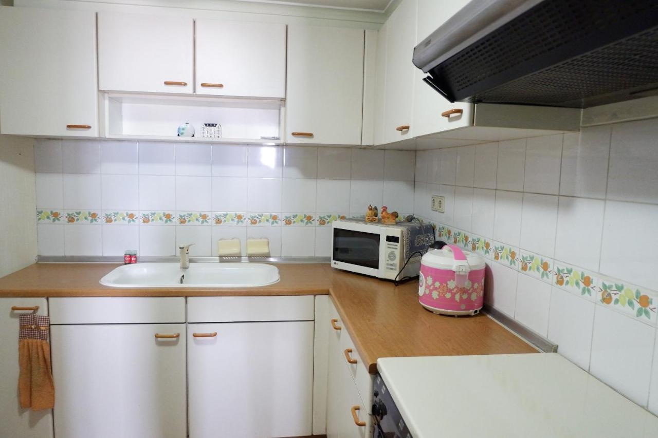 Classic And Strategic 3Br Apartment Sudirman Tower Condominium By Travelio Yakarta Exterior foto